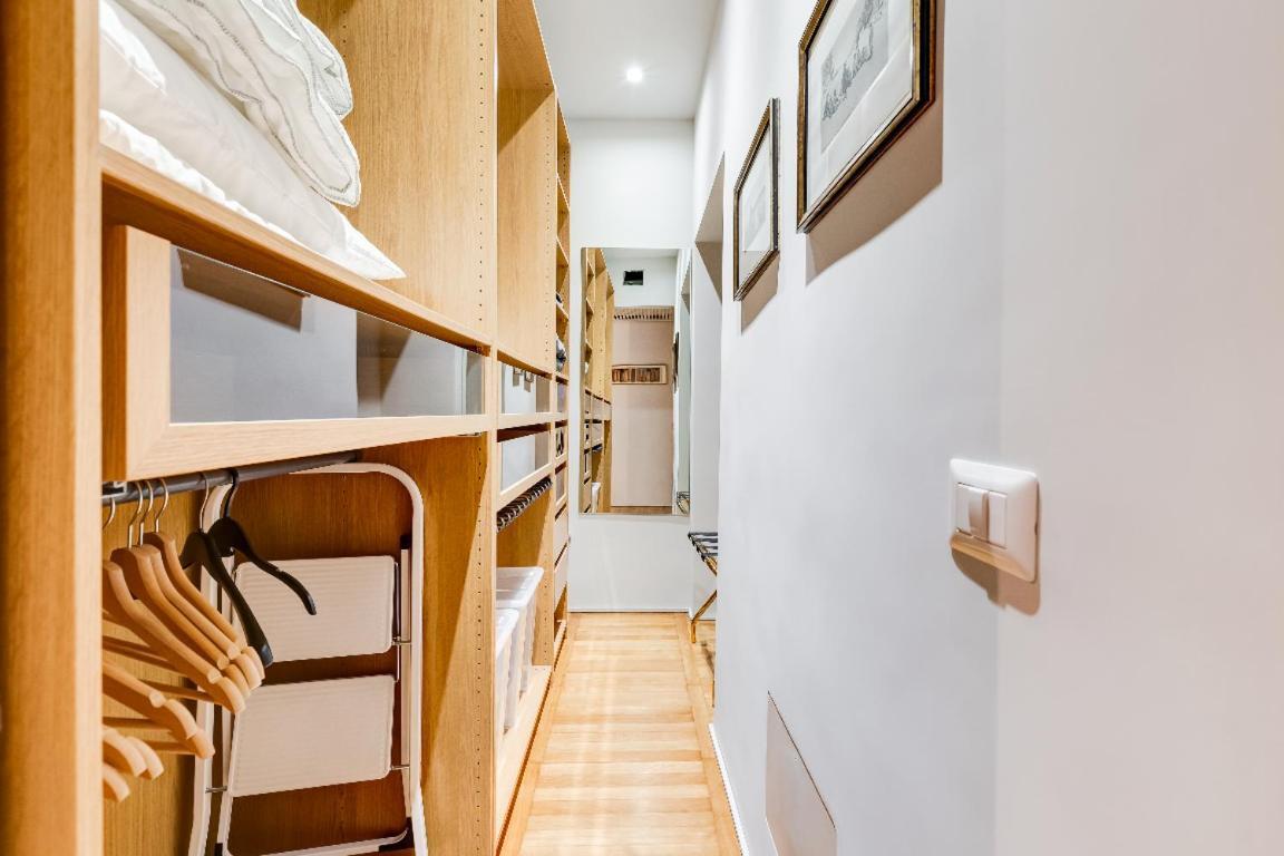 Residenza Borgo Pio Apartment โรม ภายนอก รูปภาพ