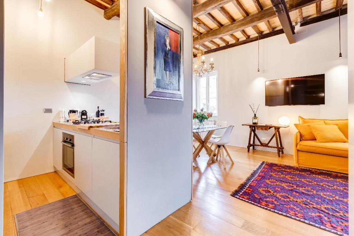 Residenza Borgo Pio Apartment โรม ภายนอก รูปภาพ