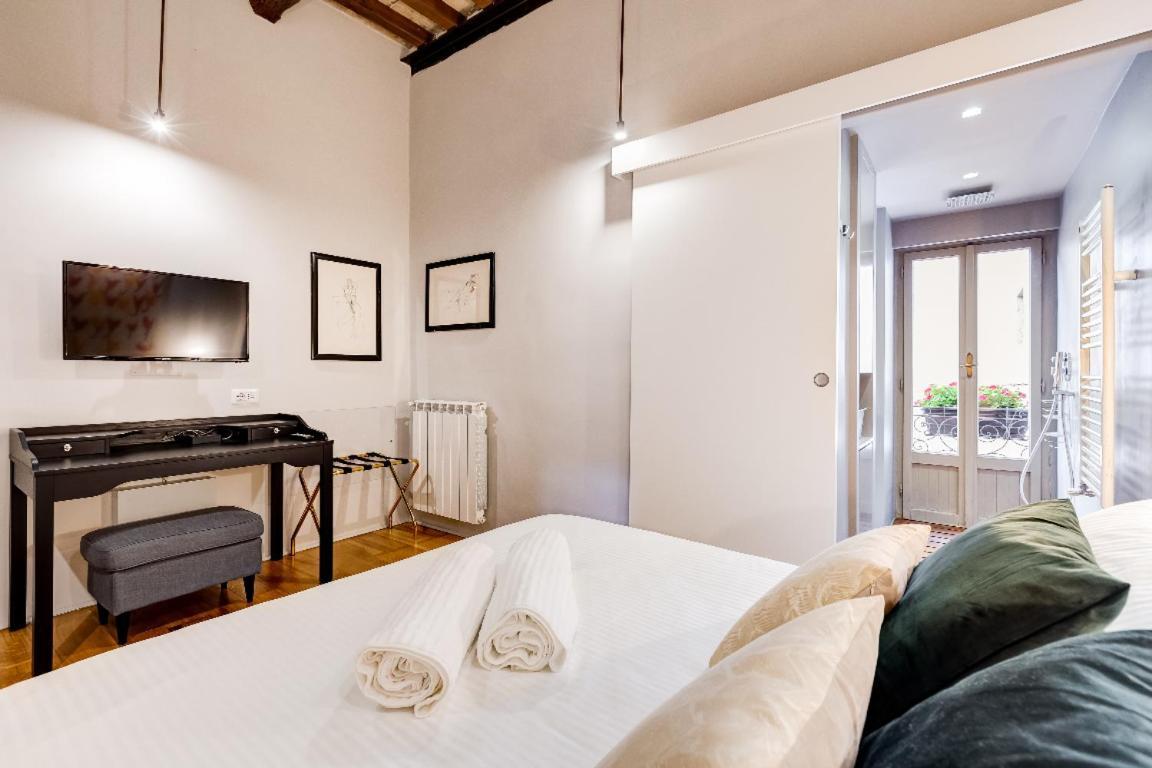 Residenza Borgo Pio Apartment โรม ภายนอก รูปภาพ