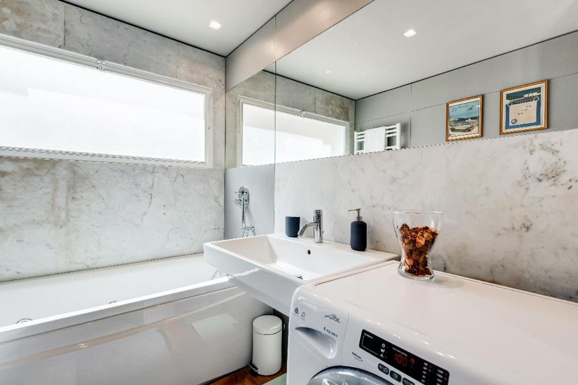 Residenza Borgo Pio Apartment โรม ภายนอก รูปภาพ